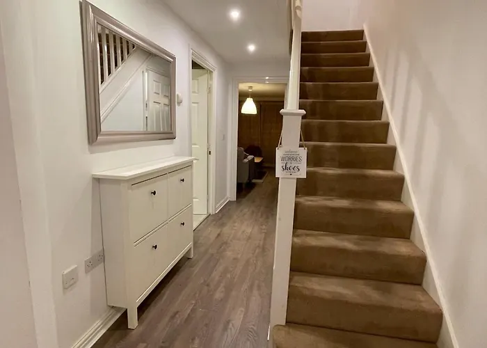 度假居 The Retreat - 4 Bedroom Townhouse 利兹